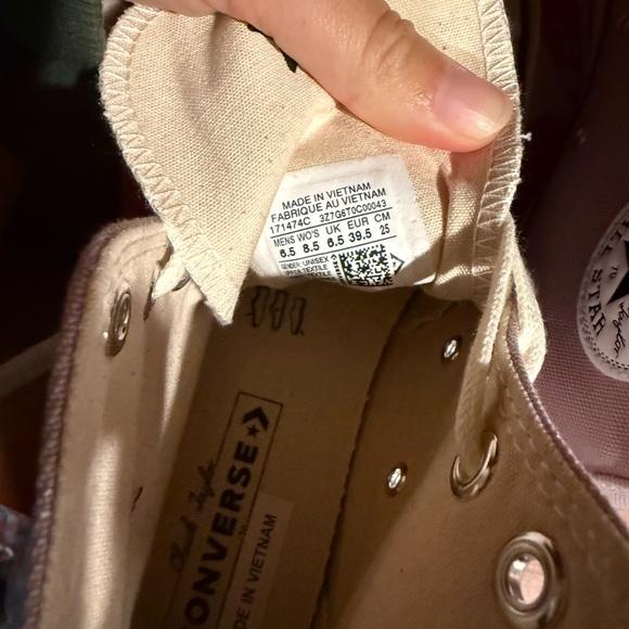 BNWT Converse - Picture 5 of 6